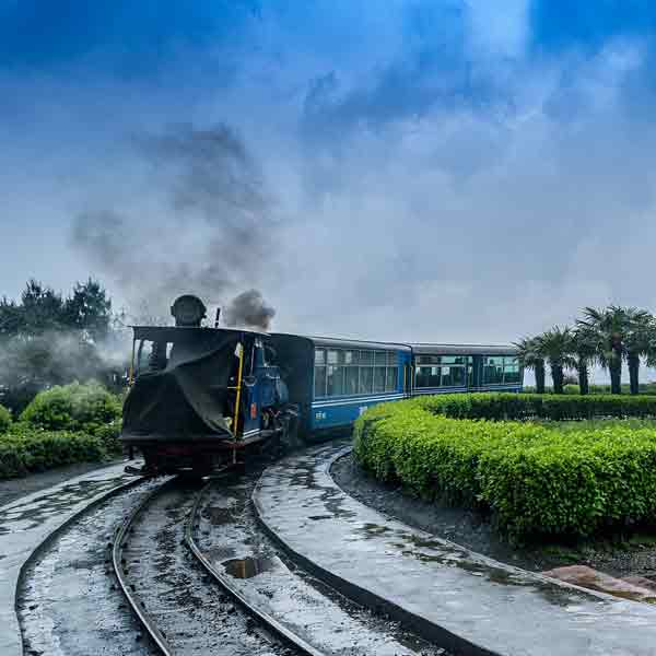 17 Days Darjeeling Trekking Tour