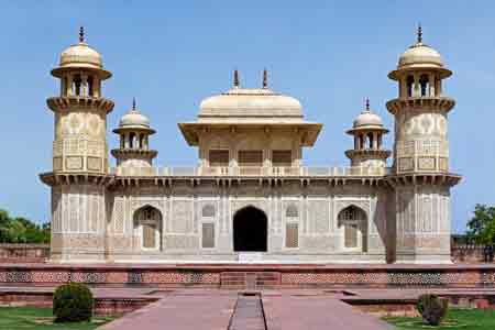 Itimad-ud-daula's Tomb