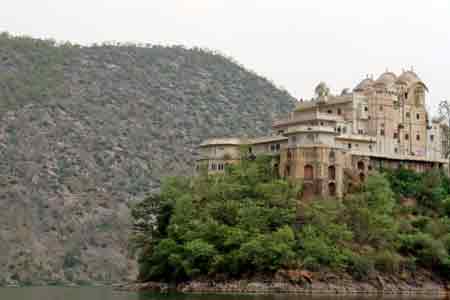 Siliserh Lake Palace