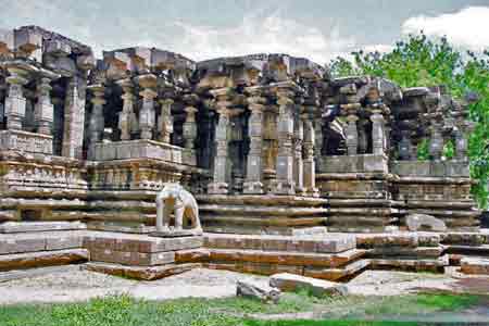 Thousand Pillar Temple