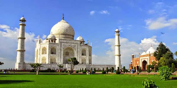 Agra Tour Packages